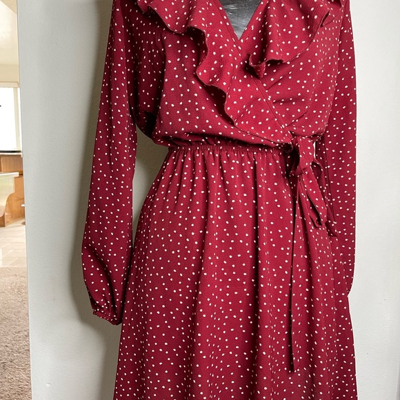 Rule 21 dress - Picture 6 of 11